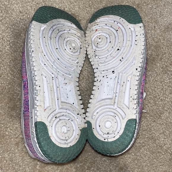 Nike Flyknit Air Force 1 - Picture 4 of 4